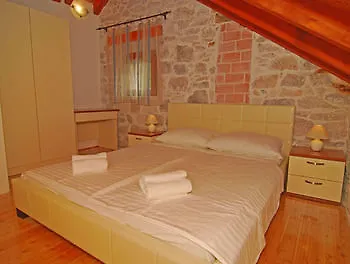 And Marino Pensionat Trogir