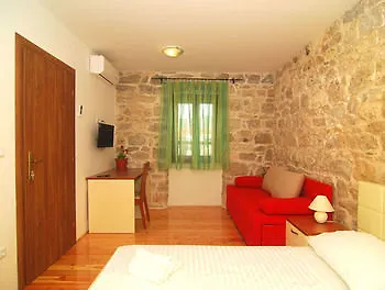 And Marino 3* Trogir