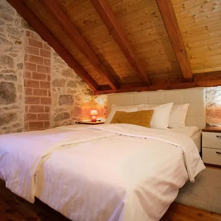 Gostinjska kuća And Marino 3*