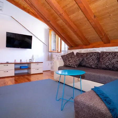 And Marino Gostinjska kuća Trogir